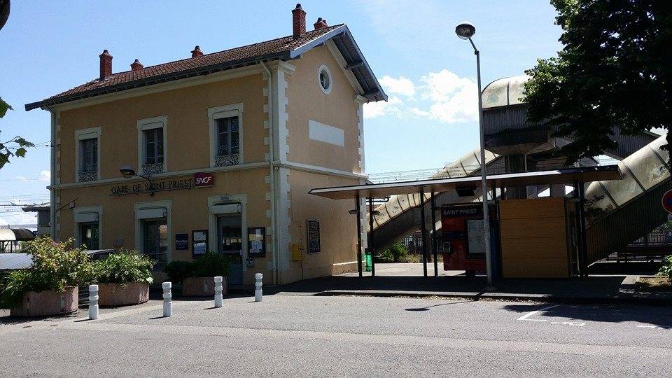 Gare de Saint Priest